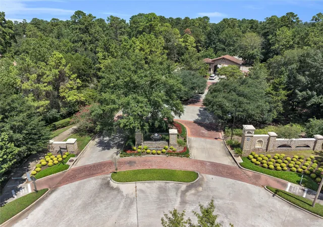 Photo 4 of Land for sale at 7 Villeroy, The Woodlands, TX 77382 | MLS# 3710382 | Listing updated on 2026-09-25
