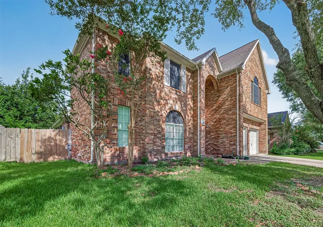 Photo 2 of Single family home for sale at 11322 Hillside Glen Trl, Houston, TX 77065 | MLS# 13505647 | Listing updated on 2026-07-11