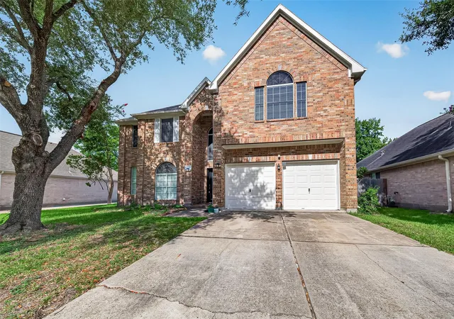 Photo 3 of Single family home for sale at 11322 Hillside Glen Trl, Houston, TX 77065 | MLS# 13505647 | Listing updated on 2026-07-11