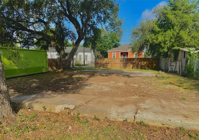 Photo 3 of Land for sale at 608 S East Ave, Wharton, TX 77488 | MLS# 68289924 | Listing updated on 2026-08-29
