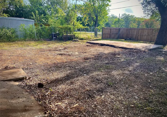 Photo 4 of Land for sale at 608 S East Ave, Wharton, TX 77488 | MLS# 68289924 | Listing updated on 2026-08-29