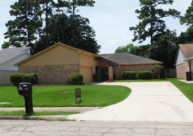 Photo 1 of Single family home for sale at 1115 Harpings Way, Crosby, TX 77532 | MLS# 45887354 | Listing updated on 2026-09-09