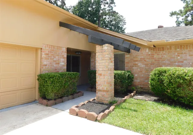 Photo 3 of Single family home for sale at 1115 Harpings Way, Crosby, TX 77532 | MLS# 45887354 | Listing updated on 2026-09-09