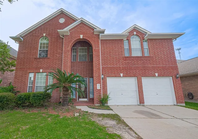 Photo 1 of Single family home for sale at 10210 Squirehill Ct, Houston, TX 77070 | MLS# 68997006 | Listing updated on 2026-09-08