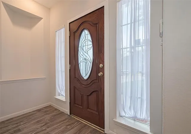Photo 2 of Single family home for sale at 10210 Squirehill Ct, Houston, TX 77070 | MLS# 68997006 | Listing updated on 2026-09-08