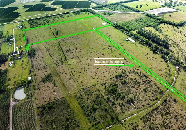 Photo 2 of Sale Pending at 0 County Rd 192, Liverpool, TX 77577 | MLS# 28127288 | Listing updated on 2026-08-26