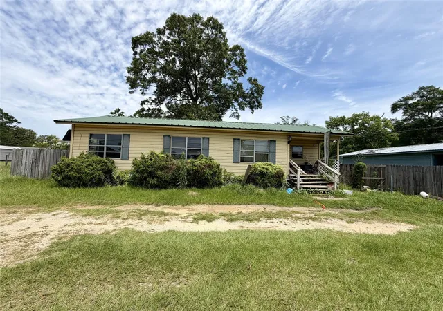 Homes for sale in Kirbyville, TX | 516 W Martin Luther King St, Kirbyville, TX 75956 | MLS# 15861242