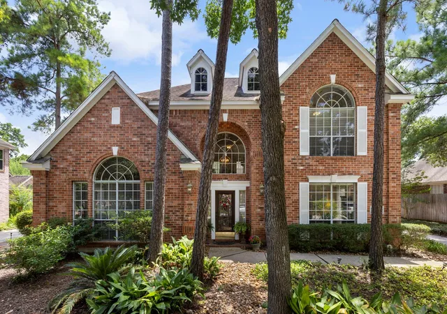 Photo 1 of Single family home for sale at 63 Driftoak Cir, Spring, TX 77381 | MLS# 9863187 | Listing updated on 2026-07-28