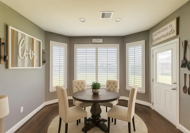 Photo 3 of Sale Pending at 1904 Emerald Breeze Ct, Houston, TX 77089 | MLS# 85703458 | Listing updated on 2026-09-21