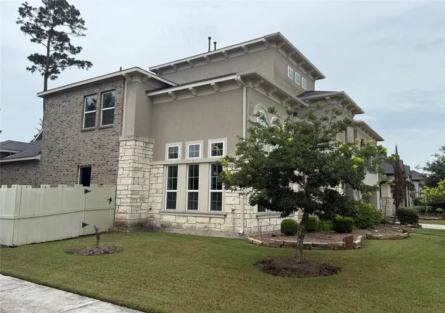 Photo 3 of Single family home for sale at 10403 Roseate Skimmer, Conroe, TX 77385 | MLS# 84674917 | Listing updated on 2026-09-03