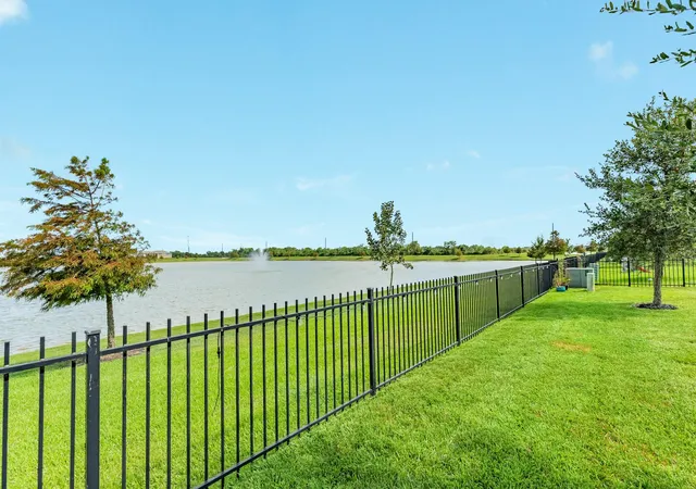 Photo 2 of Single family home for sale at 10323 Sill Prairie Dr, Rosharon, TX 77583 | MLS# 44967830 | Listing updated on 2026-08-29