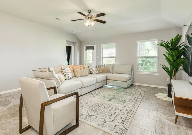 Photo 2 of Single family home for sale at 10323 Sill Prairie Dr, Rosharon, TX 77583 | MLS# 44967830 | Listing updated on 2026-08-29