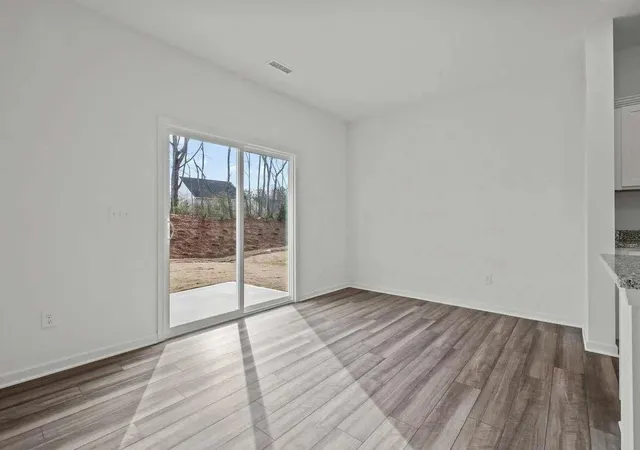 Photo 4 of Single family home for sale at 2511 Evergreen Fls Dr, Crosby, TX 77532 | MLS# 25423862 | Listing updated on 2026-09-19