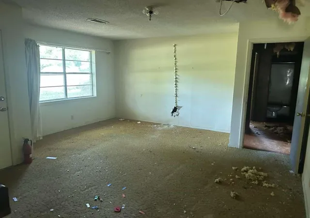 10th image of 1806 S Elizabeth Ave, Kirbyville, TX 75956 | MLS# 4037923
