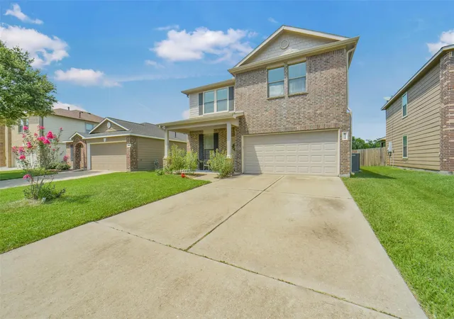 Photo 1 of Single family home for sale at 8114 Yaupon View Dr, Cypress, TX 77433 | MLS# 15153569 | Listing updated on 2026-09-10