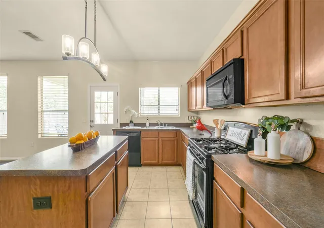 Photo 3 of Single family home for sale at 8114 Yaupon View Dr, Cypress, TX 77433 | MLS# 15153569 | Listing updated on 2026-09-10