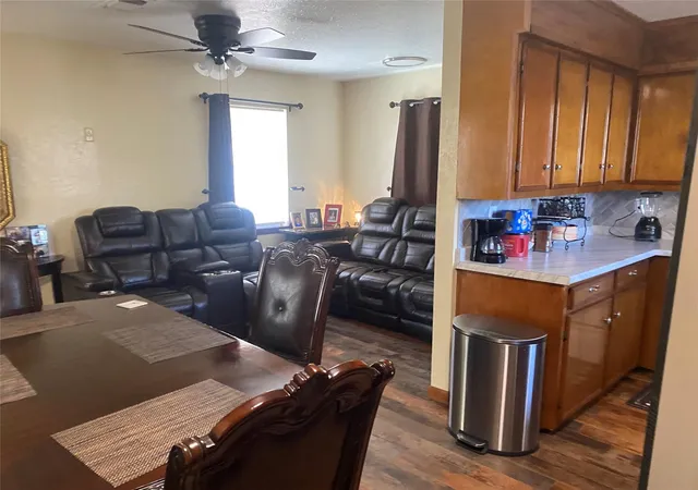 Photo 4 of Single family home for sale at 902 S Holly Ave, Cleveland, TX 77327 | MLS# 40806356 | Listing updated on 2026-06-29