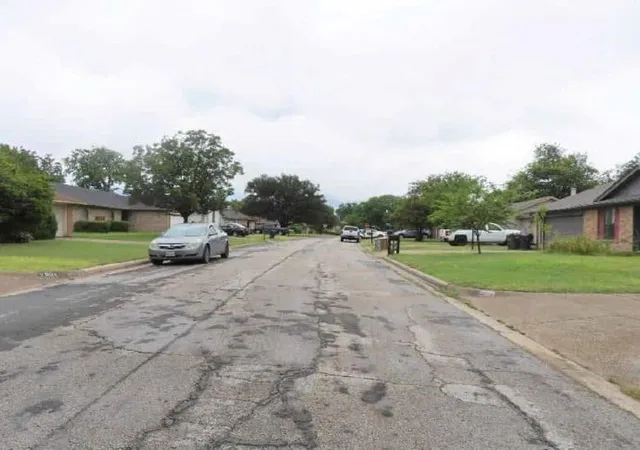 13th image of 2813 Highlawn Ter, Fort Worth, TX 76133 | MLS# 97409403
