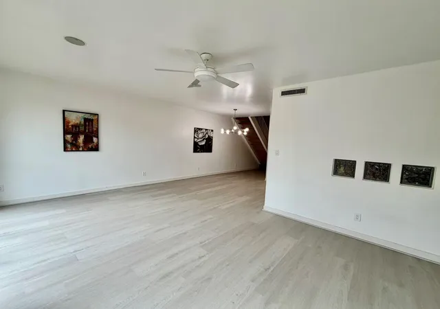 5th image of 5878 Valley Forge Dr #149, Houston, TX 77057 | MLS# 52183993