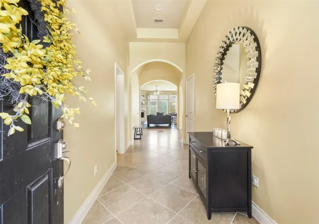 2nd image of 14106 Green Thicket Dr, Pearland, TX 77584 | MLS# 45492538