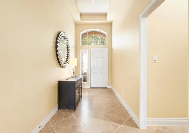 3rd image of 14106 Green Thicket Dr, Pearland, TX 77584 | MLS# 45492538
