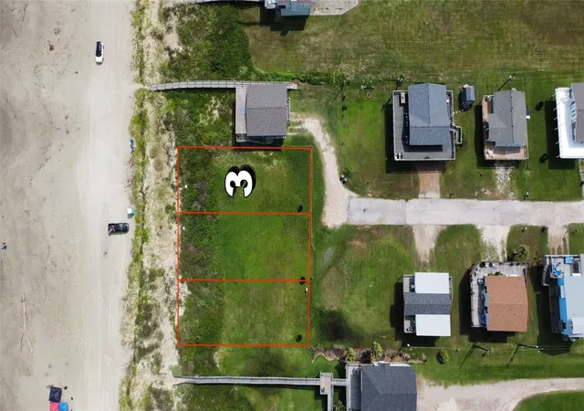 2nd image of 103 Nesmith Pl, Freeport, TX 77541 | MLS# 45627193