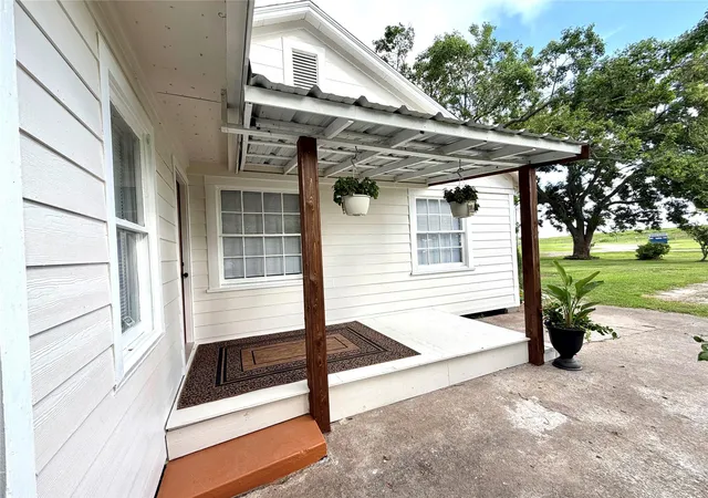 Homes for sale in Freeport, TX | 1410 N Gulf Blvd, Freeport, TX 77541 | MLS# 46909963