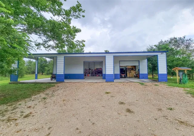 1st image of 403 Beaver Lndg, Caldwell, TX 77836 | MLS# 29293294