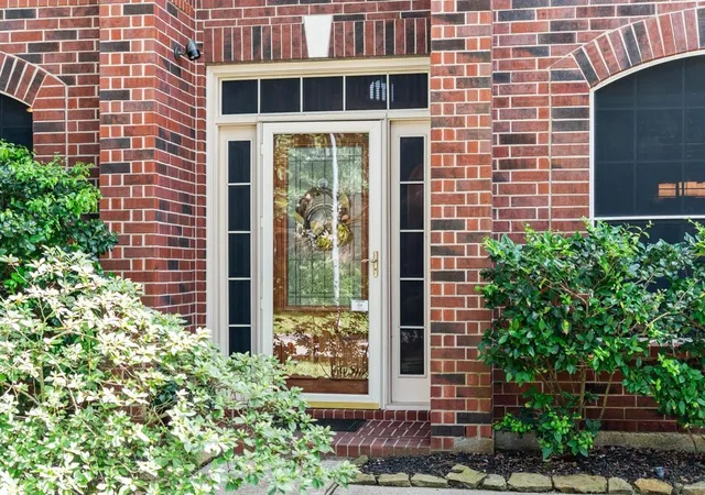 Photo 3 of Single family home for sale at 4702 Debras Tr Ln, Katy, TX 77450 | MLS# 10233625 | Listing updated on 2026-09-16
