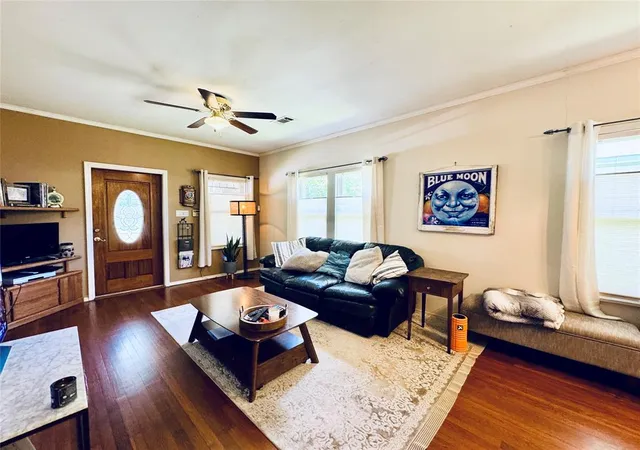 4th image of 2614 Beauchamp St, Houston, TX 77009 | MLS# 16730047