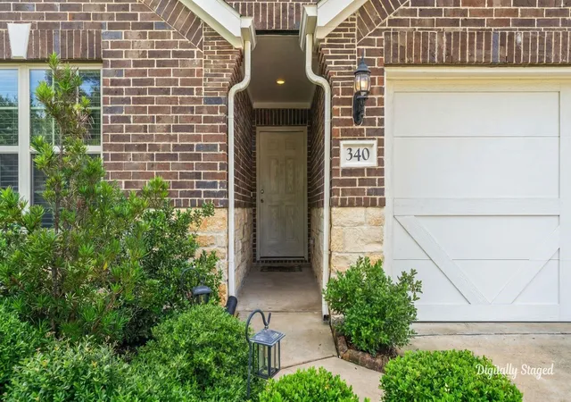 Photo 2 of Single family home for sale at 340 Honey Mesquite Path, Willis, TX 77318 | MLS# 60295857 | Listing updated on 2026-09-16