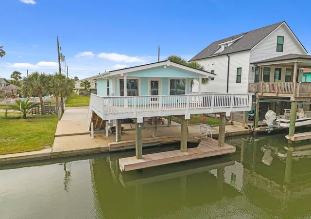 Photo 1 of Single family home for sale at 16708 Cabeza De Vaca, Galveston, TX 77554 | MLS# 39329472 | Listing updated on 2026-08-18