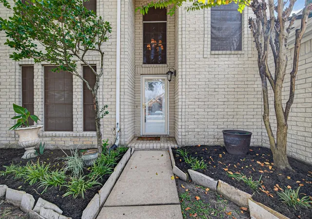 Photo 3 of Single family home for sale at 16935 Anna Green St, Houston, TX 77084 | MLS# 39809764 | Listing updated on 2026-10-07