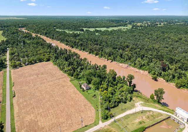 Photo 2 of Land for sale at 3505 Miller Rd, Rosharon, TX 77583 | MLS# 52624837 | Listing updated on 2025-11-12