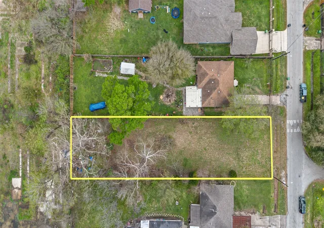 Photo 2 of Sale Pending at 0 Veenstra Rd, Houston, TX 77022 | MLS# 41261785 | Listing updated on 2026-09-08