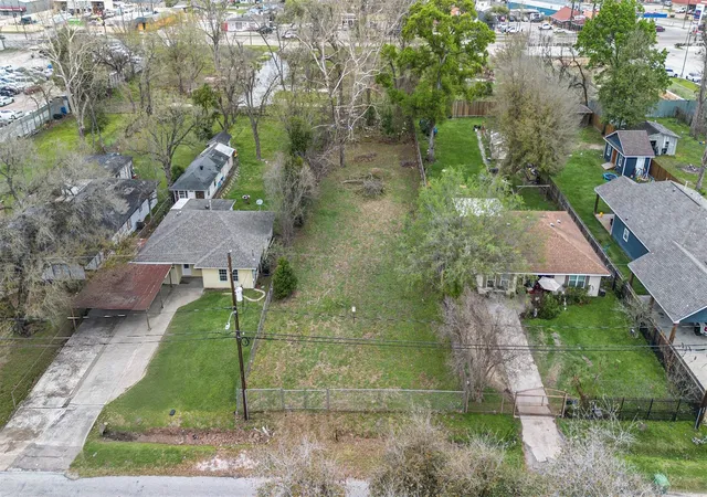 Photo 3 of Sale Pending at 0 Veenstra Rd, Houston, TX 77022 | MLS# 41261785 | Listing updated on 2026-09-08