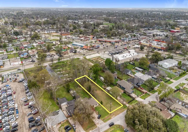 Photo 4 of Sale Pending at 0 Veenstra Rd, Houston, TX 77022 | MLS# 41261785 | Listing updated on 2026-09-08