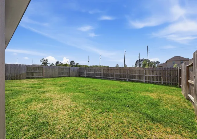 Homes for sale in Tomball, TX | 2304 W Winding Pines Dr, Tomball, TX 77375 | MLS# 77688887