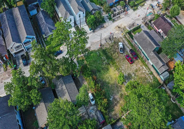 40th image of 1110 E 27th St, Houston, TX 77009 | MLS# 12699206