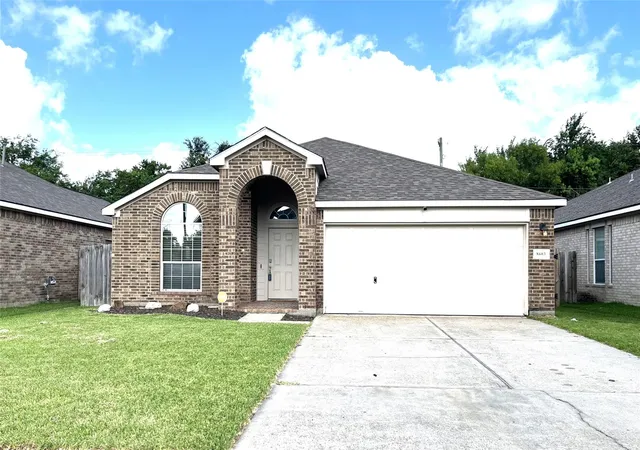 1st image of 8603 W Highlands Xing, Highlands, TX 77562 | MLS# 67741239