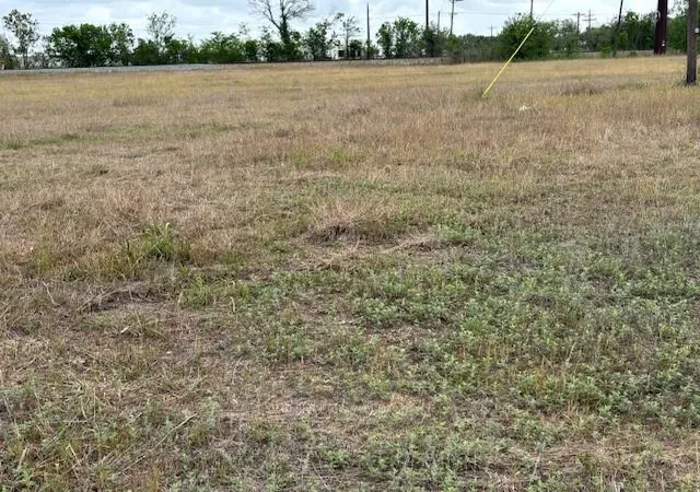 7th image of 1506 E Jackson St, El Campo, TX 77437 | MLS# 95658790
