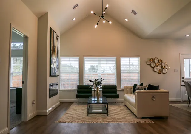 Photo 3 of Single family home for sale at 18756 Barrichello Dr, Conroe, TX 77306 | MLS# 92057856 | Listing updated on 2026-08-03