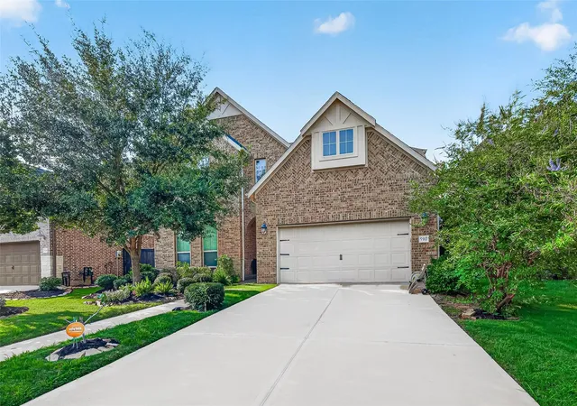 Photo 3 of Single family home for sale at 910 Daffodil View Ct, Richmond, TX 77406 | MLS# 17009361 | Listing updated on 2026-09-17