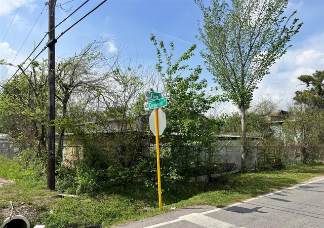 Photo 1 of Land for sale at 14344 Force St, Houston, TX 77015 | MLS# 92193649 | Listing updated on 2026-06-11