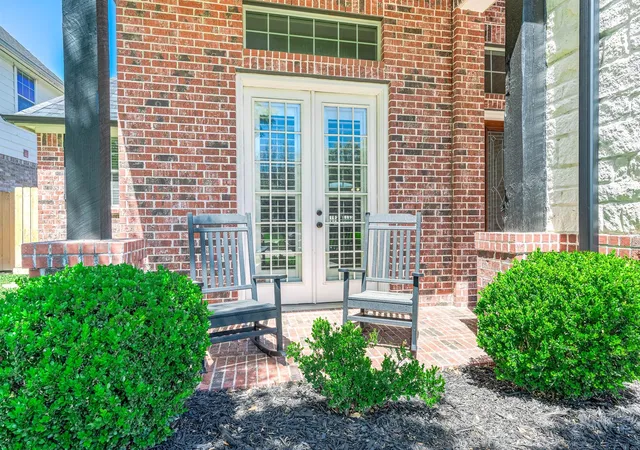 Photo 4 of Sale Pending at 16106 Ormonde Xing Dr, Cypress, TX 77429 | MLS# 57657364 | Listing updated on 2026-08-28