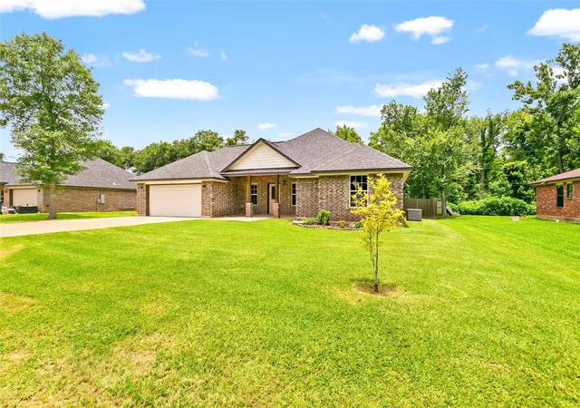 19th image of 26 Nelson Ct, Freeport, TX 77541 | MLS# 73291031