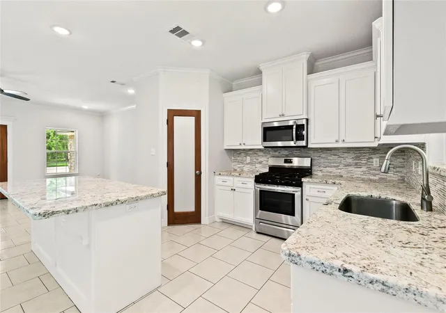 Photo 3 of Single family home for sale at 26 Nelson Ct, Freeport, TX 77541 | MLS# 73291031 | Listing updated on 2026-08-26