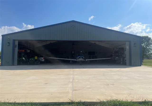 4th image of 369 Air Park Dr, Livingston, TX 77351 | MLS# 13223330