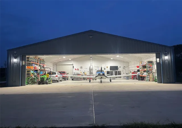 5th image of 369 Air Park Dr, Livingston, TX 77351 | MLS# 13223330