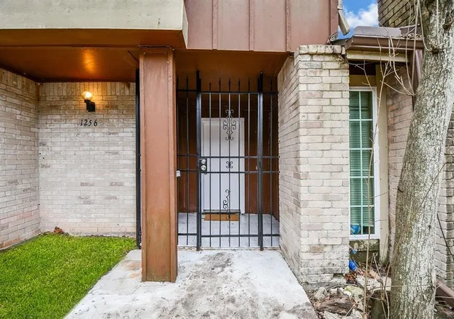 Homes for sale in Houston, TX | 12569 Wellington Park Dr, Houston, TX 77072 | MLS# 65419553